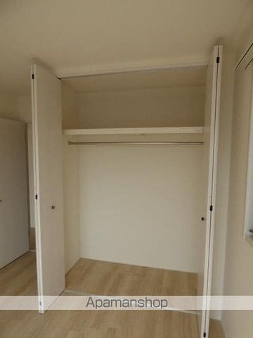 藤沢市 2階建 築4年の内装写真