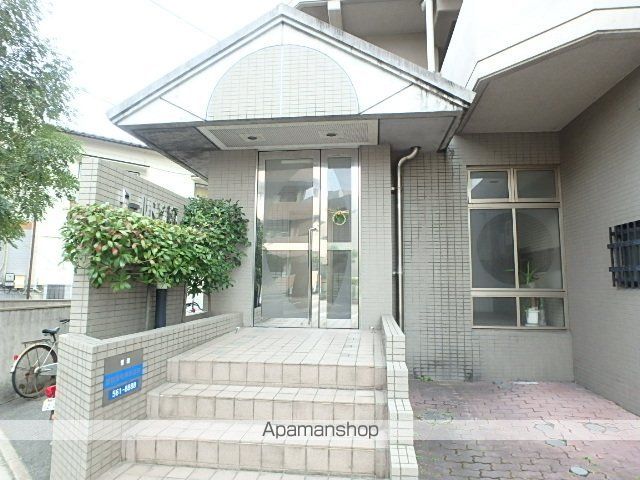 ワールドビルIIの外観写真