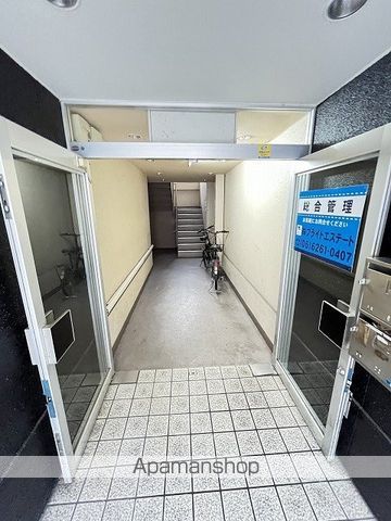 タイセイパレス四条畷の玄関写真