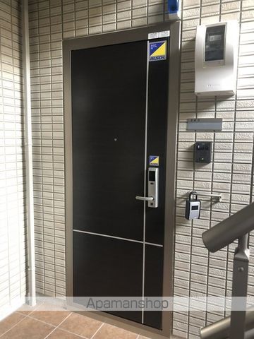 OTT’S 和 IIの玄関写真