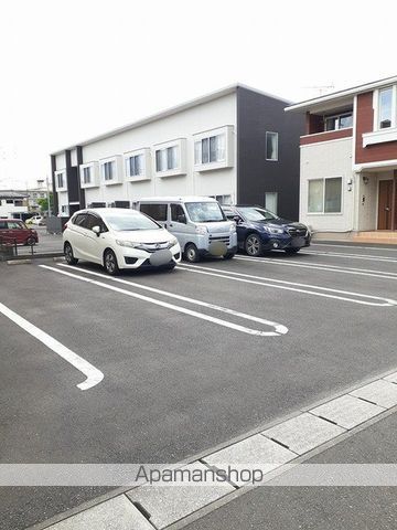 サニー IIのその他写真