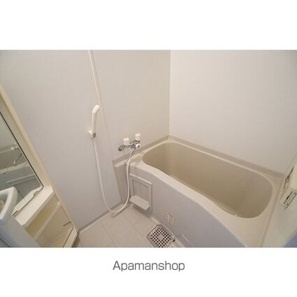 西川ビル[1K/23.26m2]のバス