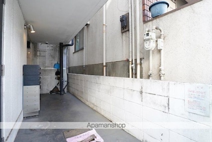 ルームズ北沢[1R/11.05m2]の共用部2