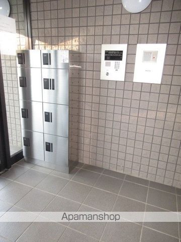 マーブル七番館の玄関写真
