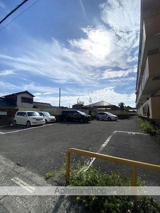和歌山県和歌山市中島[3DK/60.12m2]の駐車場