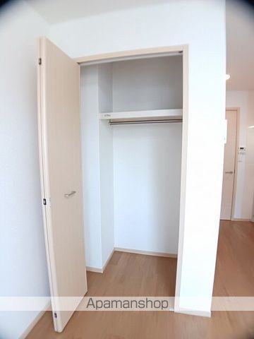 坂出市 2階建 築15年の内装写真