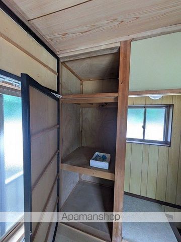 慈悲尾戸建の内装写真