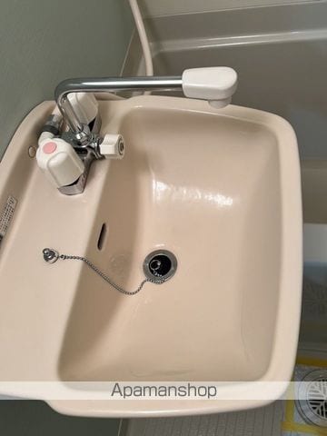 CRASTINE新小岩の内装写真