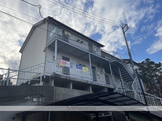 ハイムベルモアの玄関写真