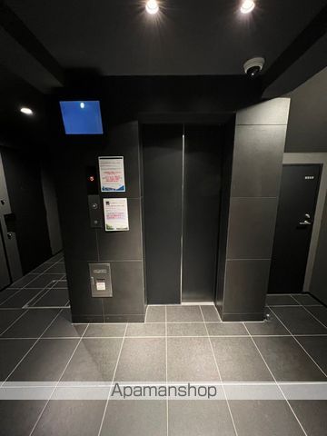 【新宿区中落合のマンションの写真】