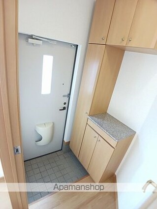 エフインフィニート[1SDK/43.08m2]の玄関