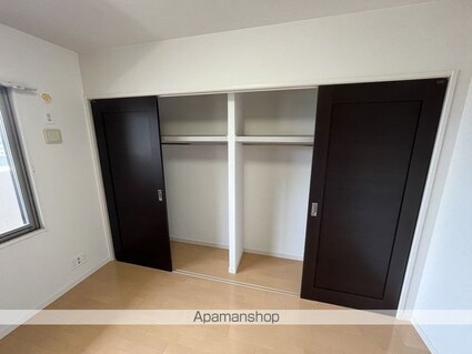 スカイタワー勝山[1LDK/43.47m2]の収納