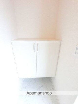 メゾン　グランデ[1R/30.03m2]の玄関
