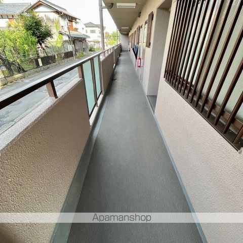 エステート・ミナミの玄関写真