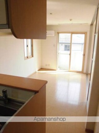 リビングタウンＳＡＫＵＲＡ　Ⅱ[1LDK/43.79m2]のリビング・居間2