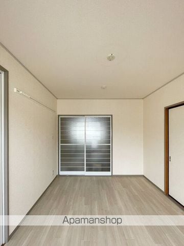 シャトル大戸 IIIの内装写真