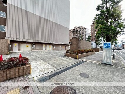 ＵＲビュータワー八王子[3LDK/81.13m2]の周辺6