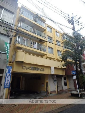 てんぐ屋西新ビルの玄関写真