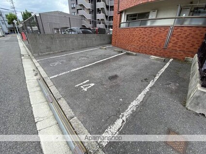 広島県広島市西区大芝２丁目[1K/23.08m2]の駐車場2