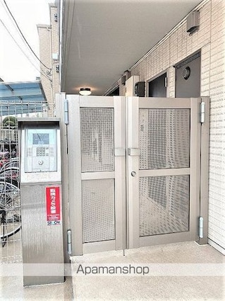 ウィステリア[1LDK/42.7m2]のエントランス2