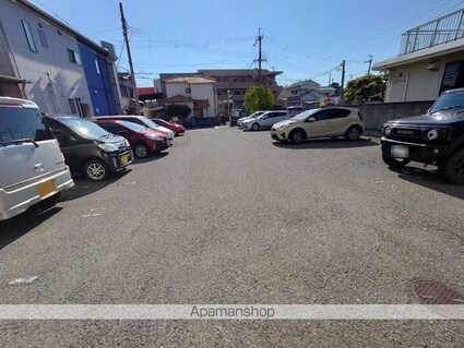 和歌山県和歌山市木ノ本[1LDK/33.39m2]の駐車場5