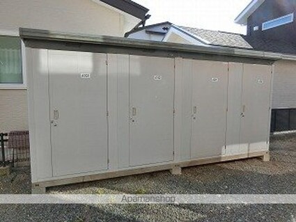 岩手県盛岡市みたけ６丁目[3DK/71.21m2]の共用部2