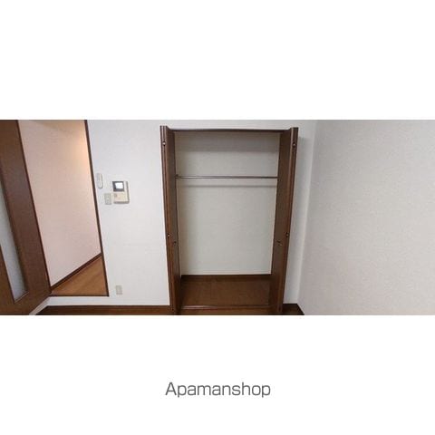 アンプルール フェール 寿の内装写真