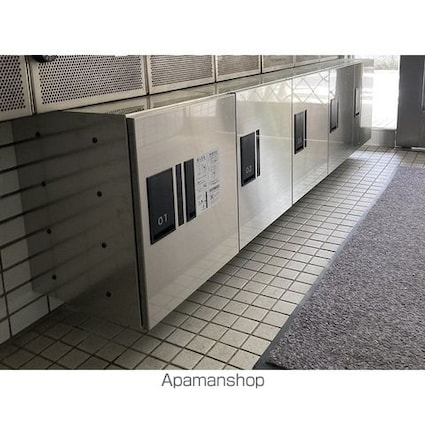 ウッドクレスト砧Ｄ棟[1R/19m2]の共用部