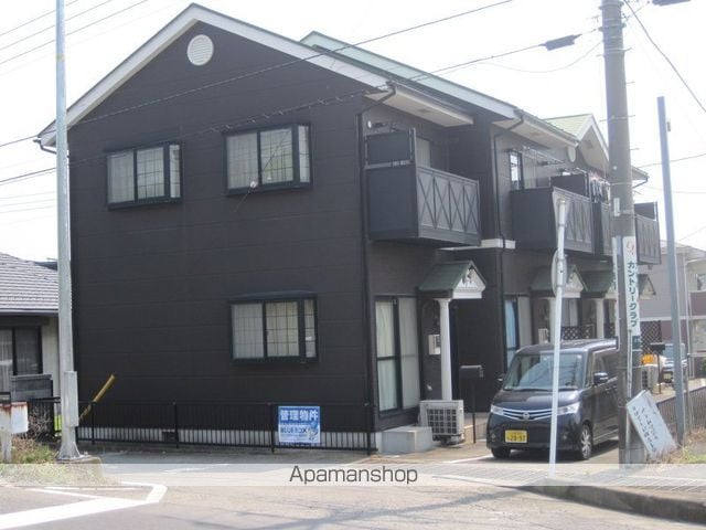 エクセルYOSHIDAの外観写真