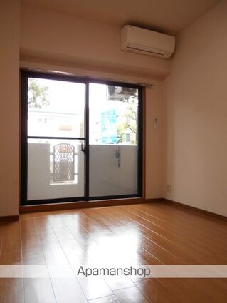 東京都中野区大和町１丁目[1K/20.68m2]のリビング・居間