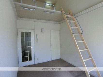 Ｌｏｉｒｅ下保谷[1K/15.62m2]のリビング・居間1