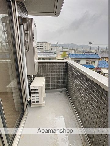 ヴァンヴェール京山の内装写真