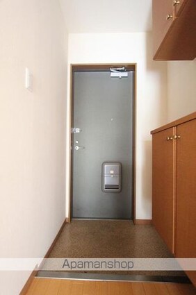 フォブールタウン成合Ｃ棟[2LDK/52.17m2]の玄関