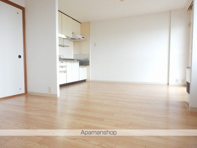 コルメナ元町の内装写真