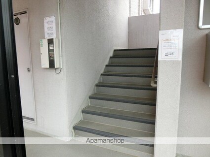 ライフマンションＡ[3DK/56.85m2]の共用部3