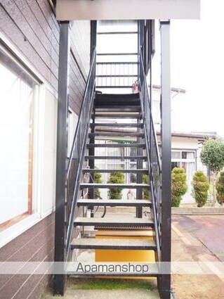 コーポセブン[2K/36.45m2]の外観5