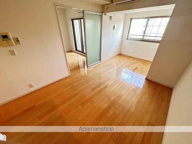 グレンパーク梅田北の内装写真
