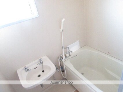 ハイツ水越　Ｂ[2K/35.93m2]のバス