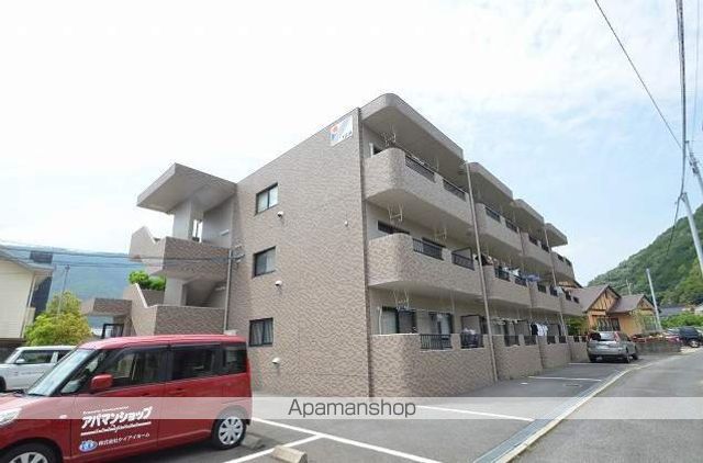 ユーミー尾和の外観写真