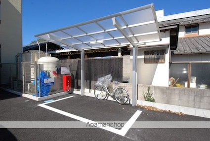 プリミエール常滑栄町[1R/26.39m2]の共用部1