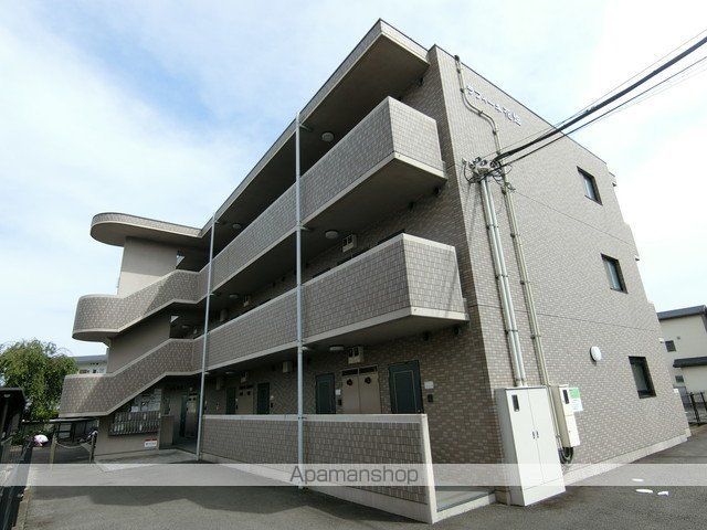 ラフィーネ花畑の玄関写真