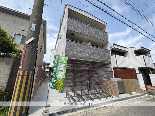 クリエオーレ牧野本町の外観写真