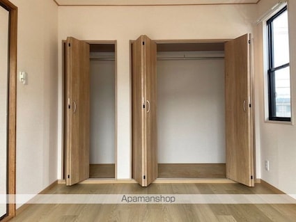 ベルシアＨ　Ⅰ棟[2LDK/53.82m2]の収納