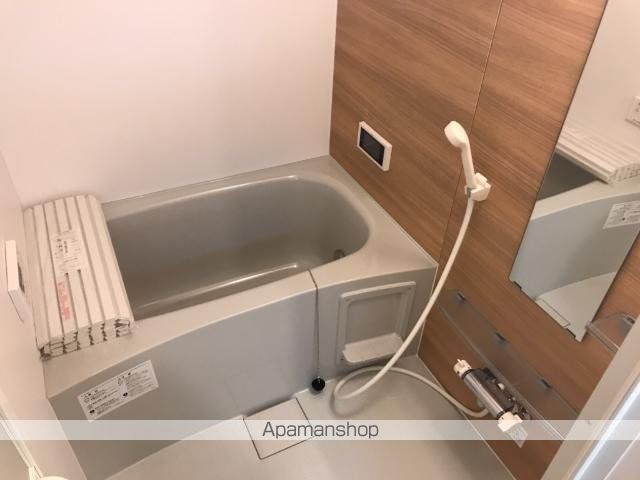 グロリアス ムーンレッドの内装写真