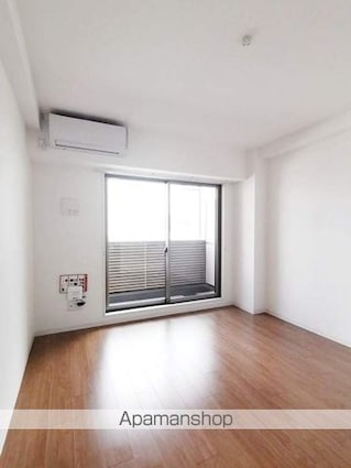 Ｌａｐｉｓ　Ｌａｚｕｌｉ[1K/27.2m2]のリビング・居間