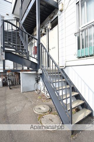 エルシア西野の玄関写真