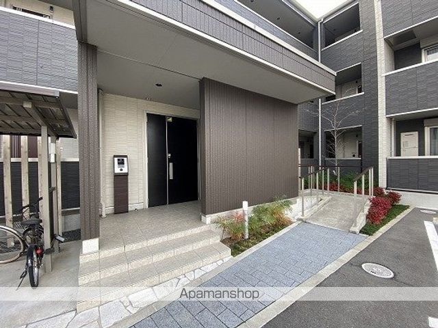 ルピナス北条の玄関写真