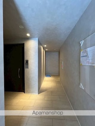 Ｎ・Ｗ　ＲＥＳＩＤＥＮＣＥ　ＡＳＡＧＡＹＡ[3LDK/68.09m2]のエントランス