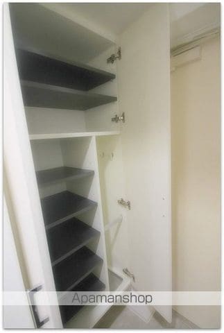 SERENITE本町REFLETの内装写真