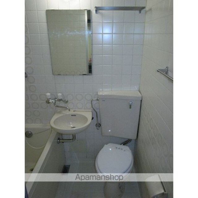 ライオンズマンション三軒茶屋第六[1K/19.62m2]のトイレ